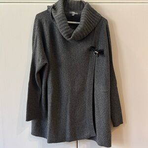 Neiman Marcus cashmere sweater